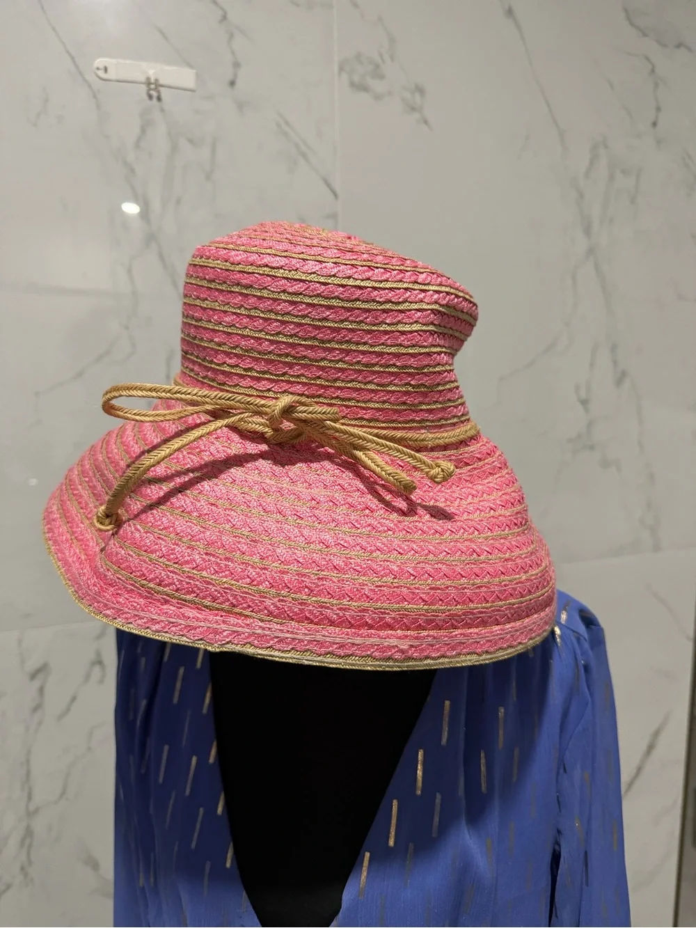 Eric Javits Pink Straw Wide-Brim Sun Hat with beige Trim - Picture 3 of 5